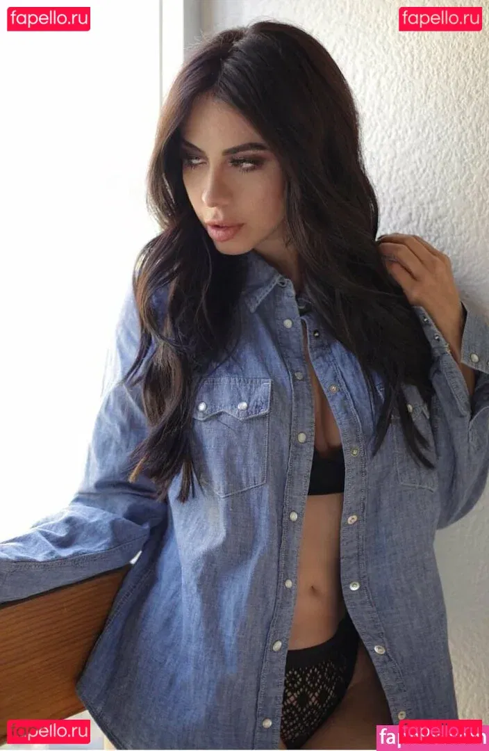 Ximena Saenz Onlyfans Photo Gallery 