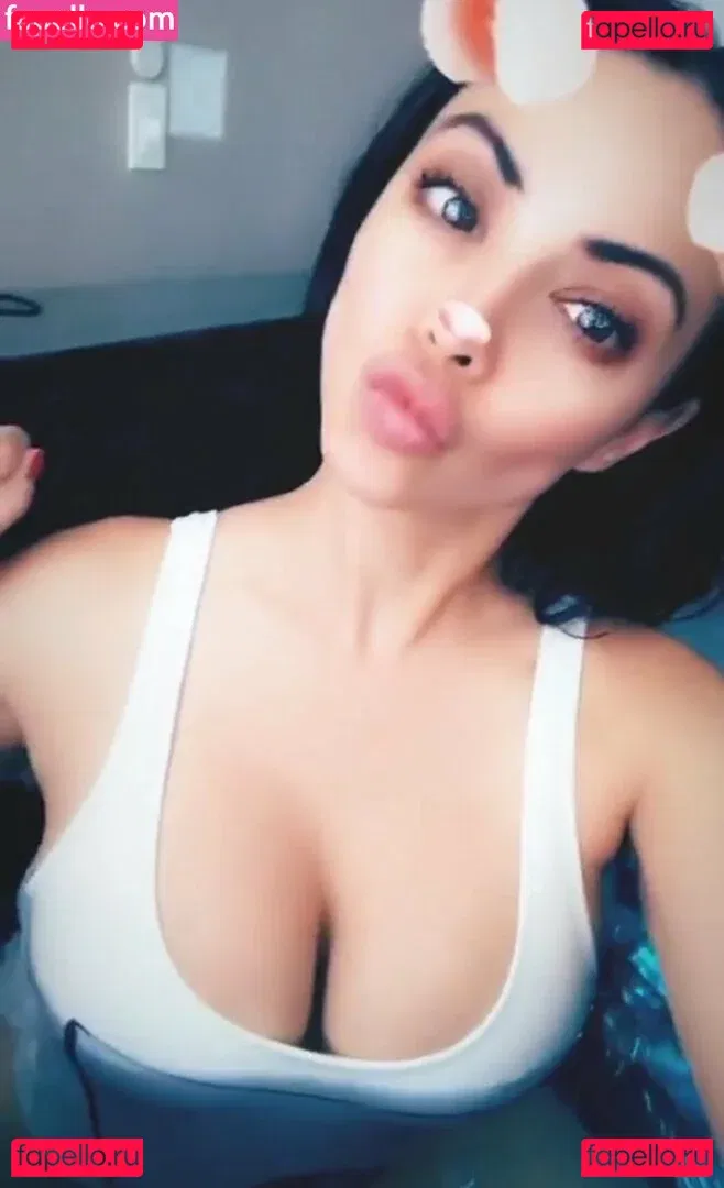 Ximena Saenz Onlyfans Photo Gallery 