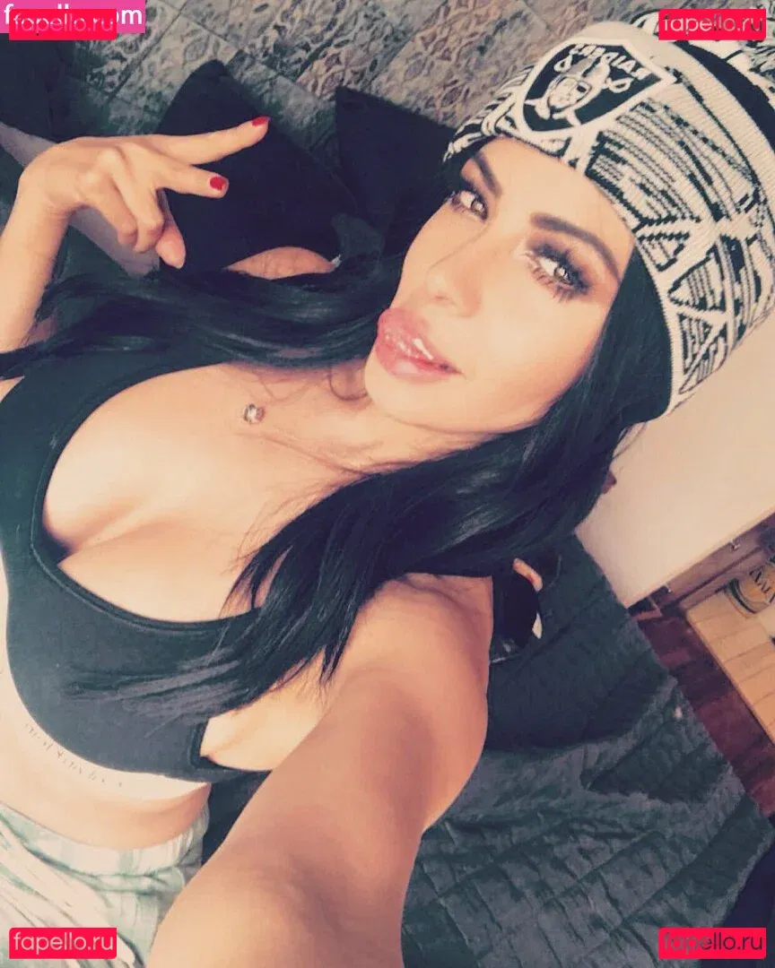 Ximena Saenz Onlyfans Photo Gallery 