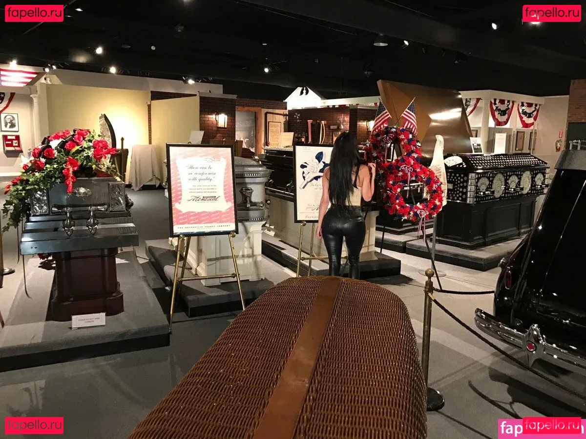 Ximena Saenz Onlyfans Photo Gallery 