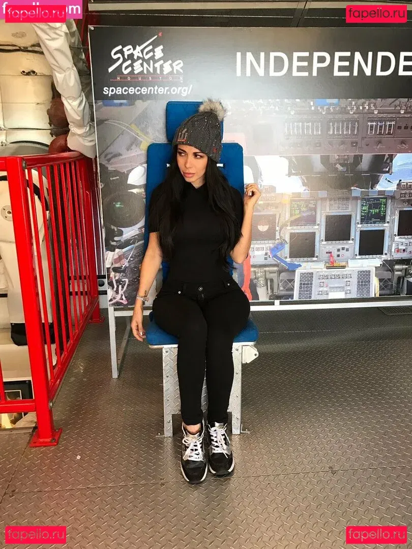 Ximena Saenz Onlyfans Photo Gallery 