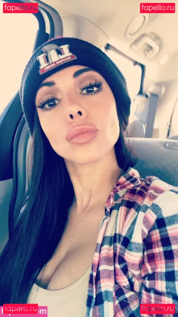 Ximena Saenz Onlyfans Photo Gallery 