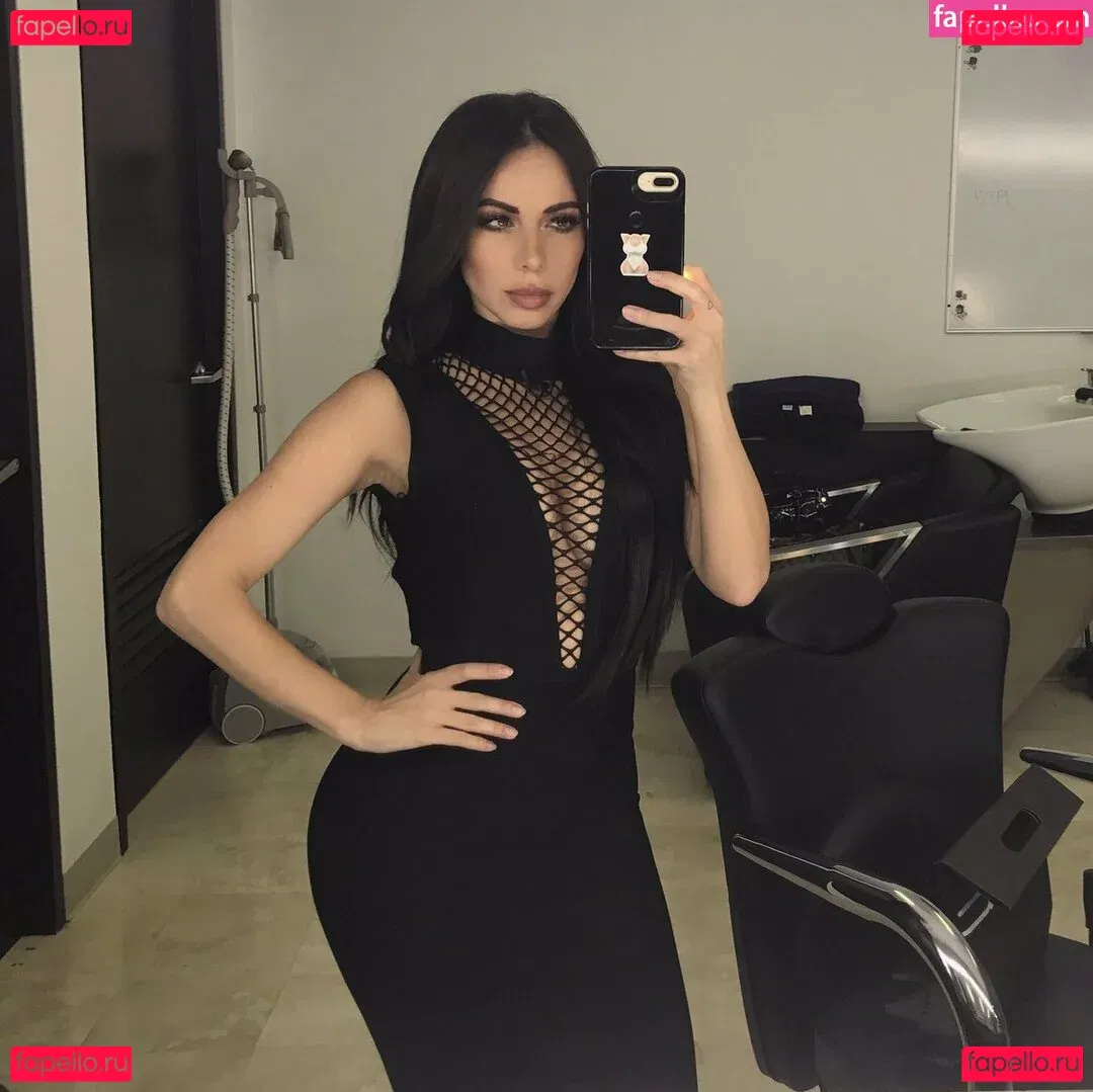 Ximena Saenz Onlyfans Photo Gallery 