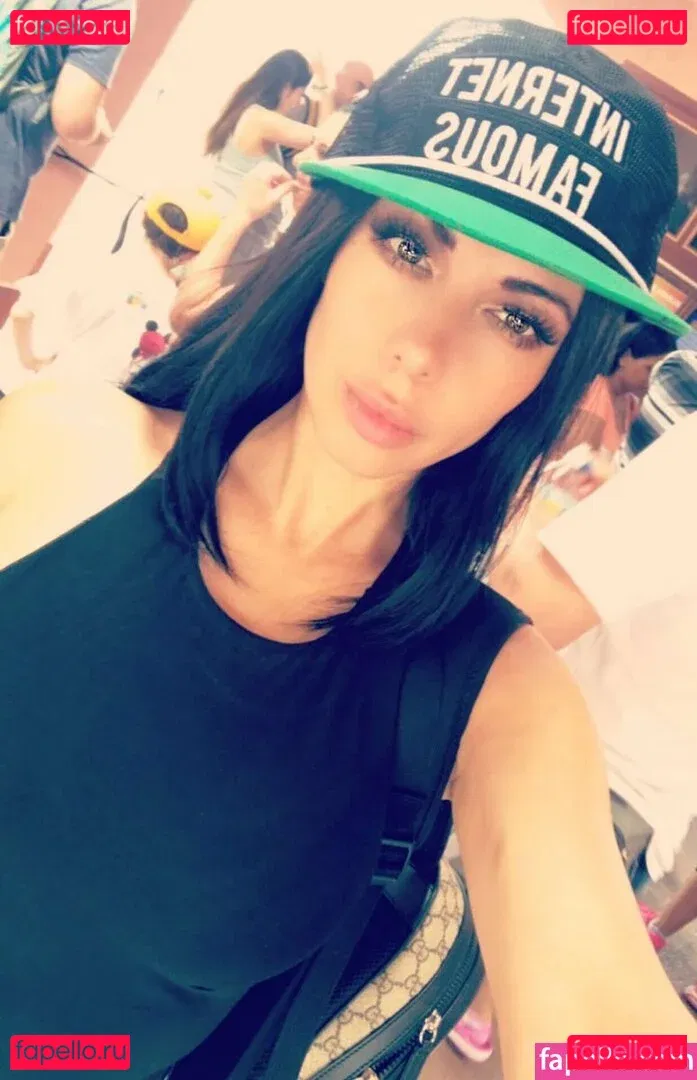 Ximena Saenz Onlyfans Photo Gallery 