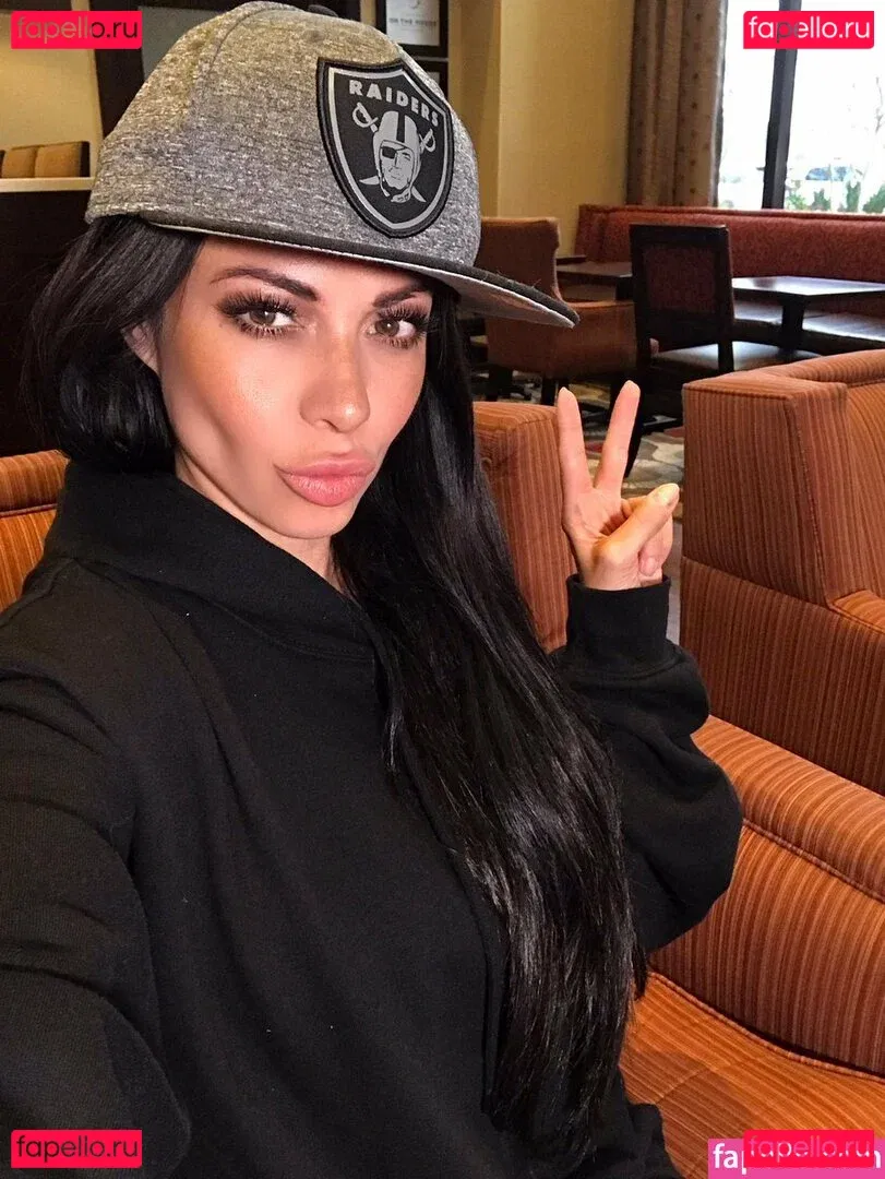 Ximena Saenz Onlyfans Photo Gallery 