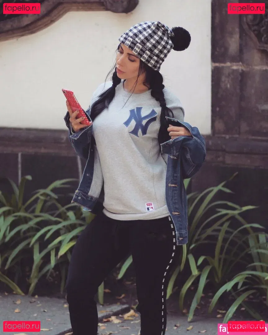 Ximena Saenz Onlyfans Photo Gallery 