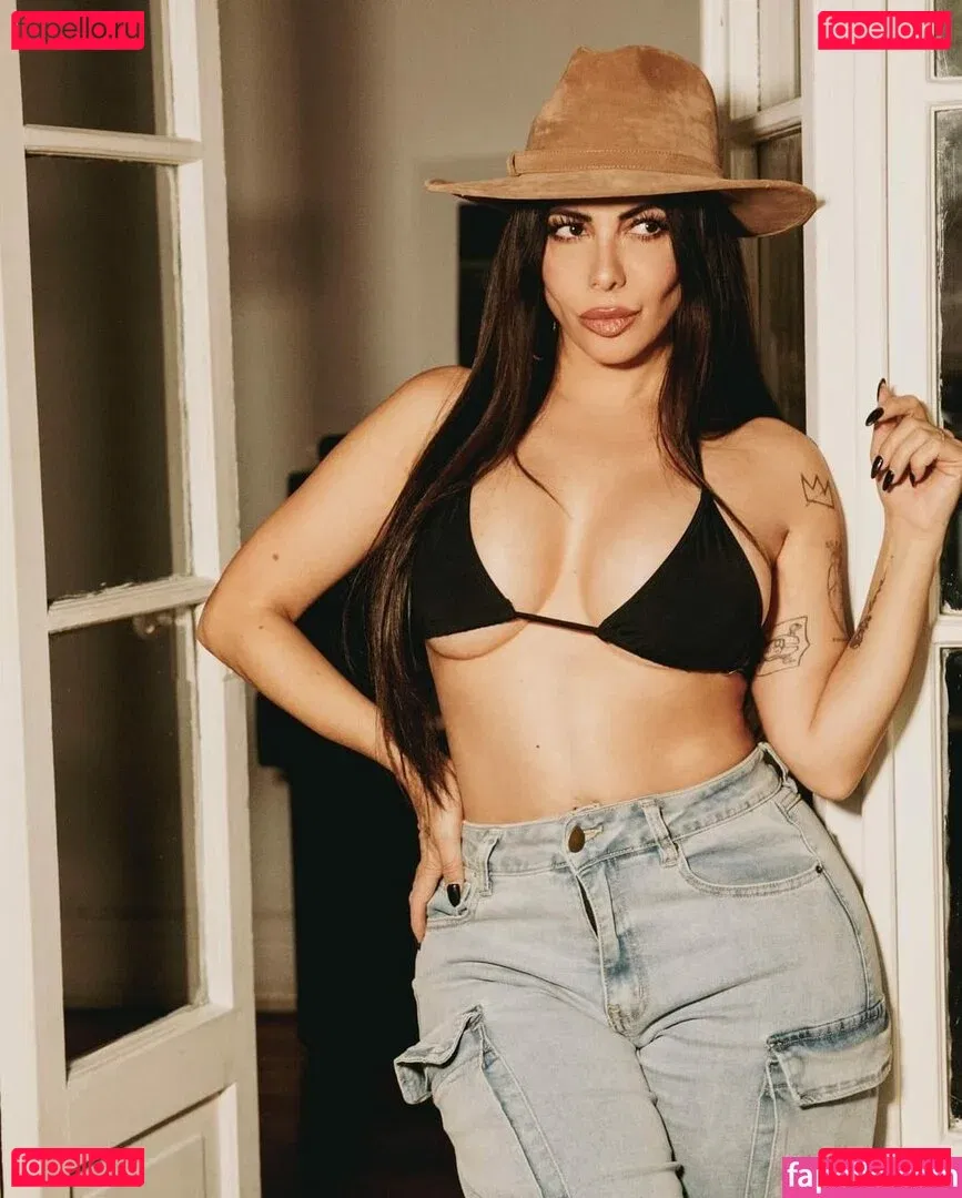 Ximena Saenz Onlyfans Photo Gallery 