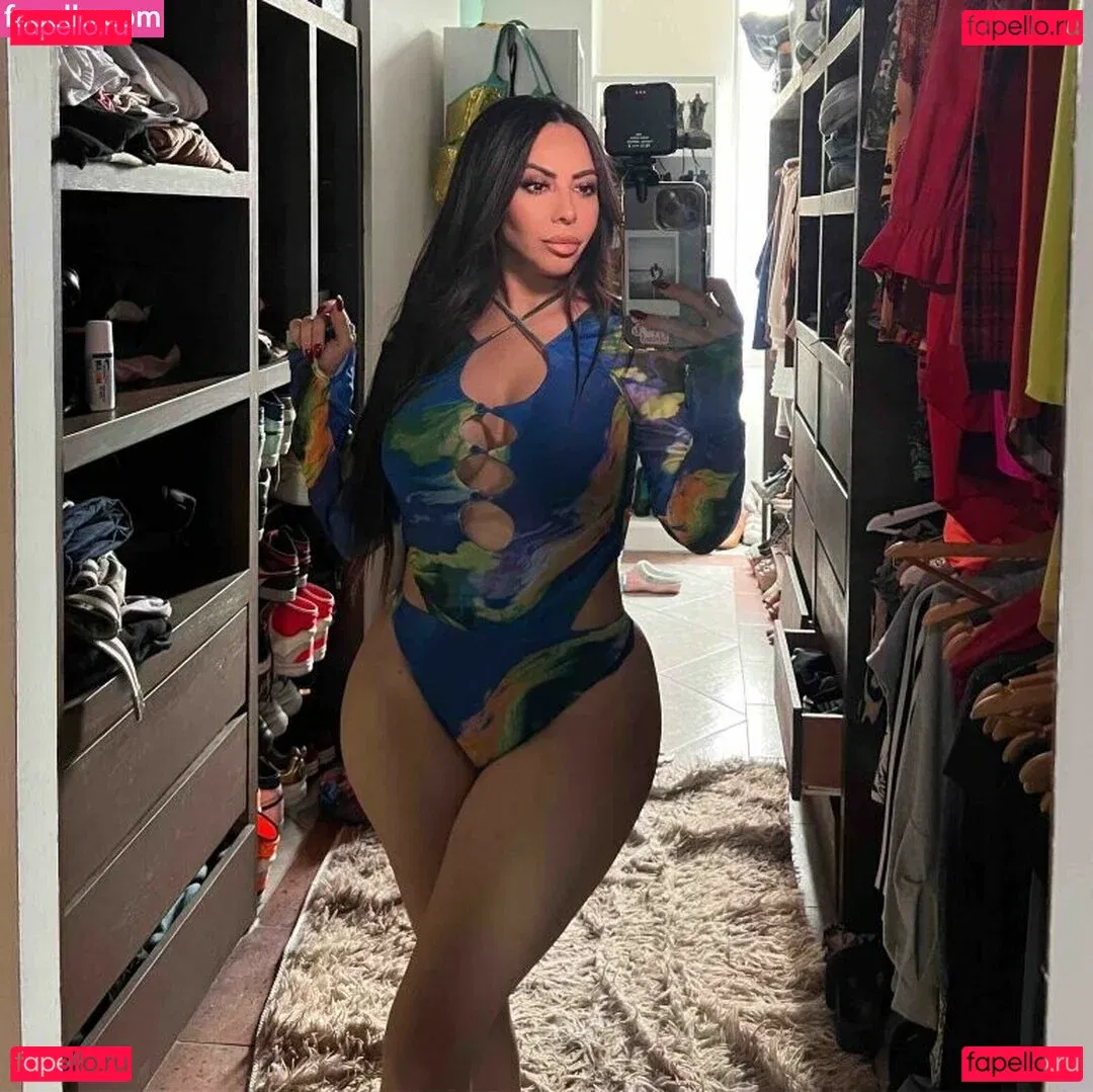 Ximena Saenz Onlyfans Photo Gallery 