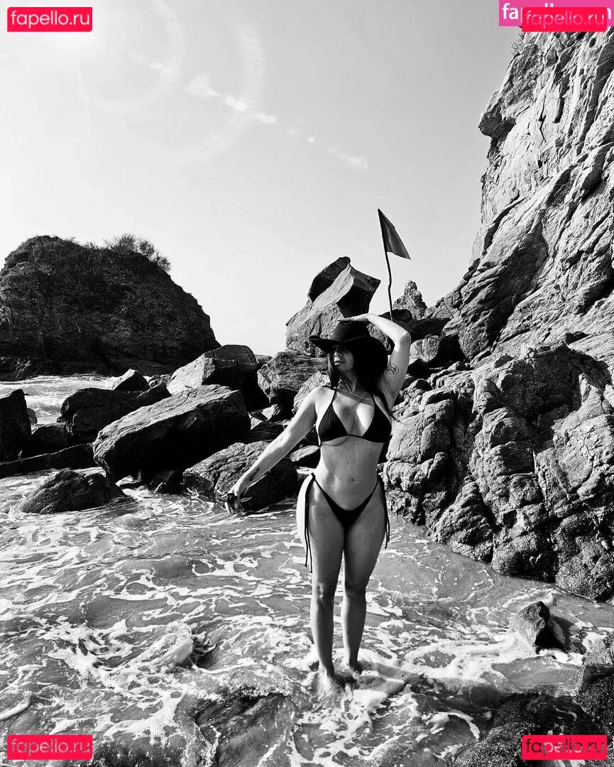 Ximena Saenz Onlyfans Photo Gallery 