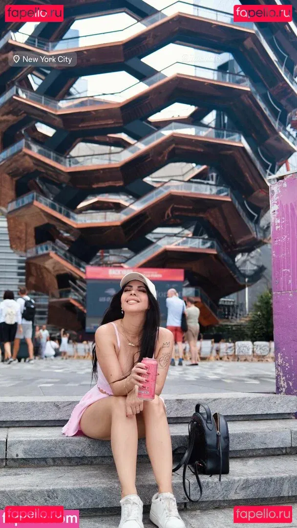 Ximena Saenz Onlyfans Photo Gallery 