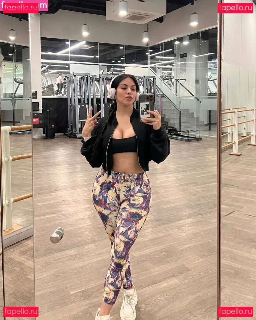 Ximena Saenz Onlyfans Photo Gallery 