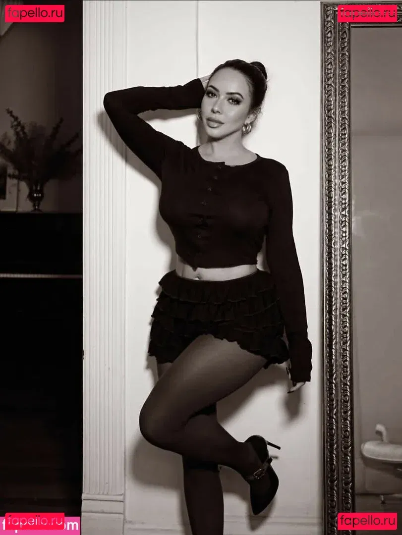 Ximena Saenz Onlyfans Photo Gallery 