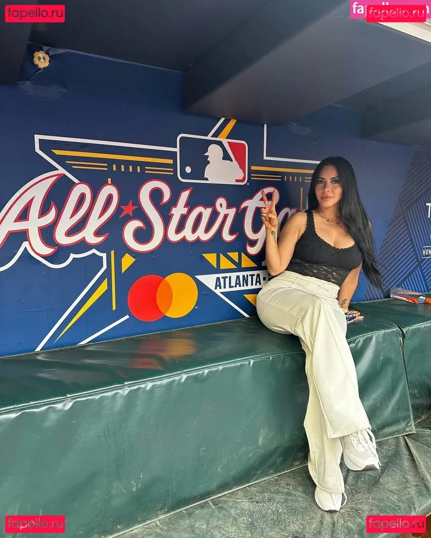 Ximena Saenz Onlyfans Photo Gallery 