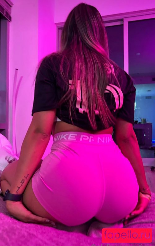 Ximena Saenz Onlyfans Photo Gallery 