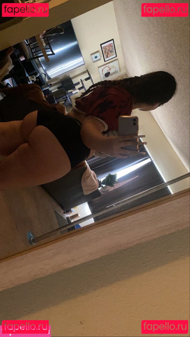 secretchi Nude Onlyfans Photo 14