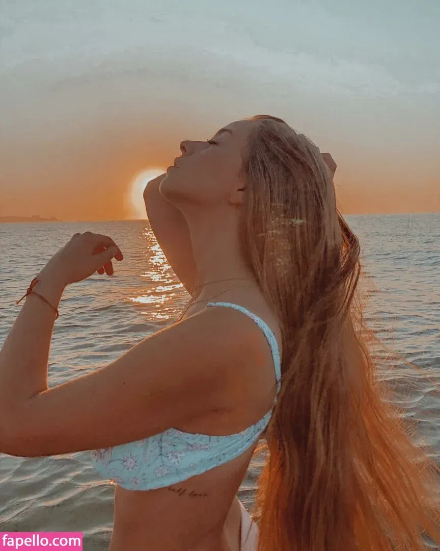 María Moreno Onlyfans Photo Gallery 