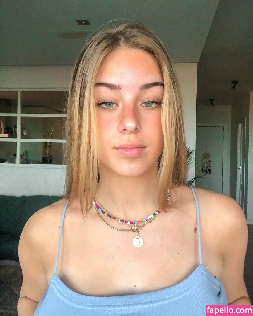 María Moreno Onlyfans Photo Gallery 