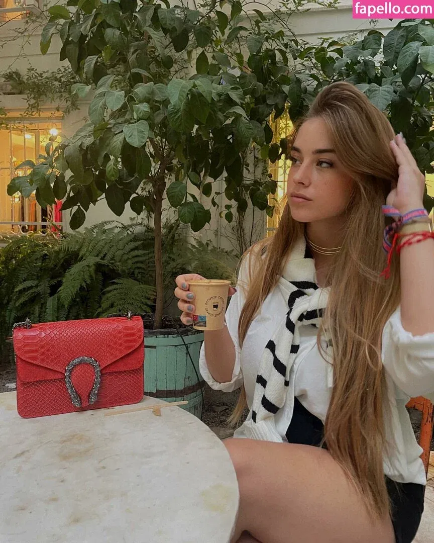 María Moreno Onlyfans Photo Gallery 