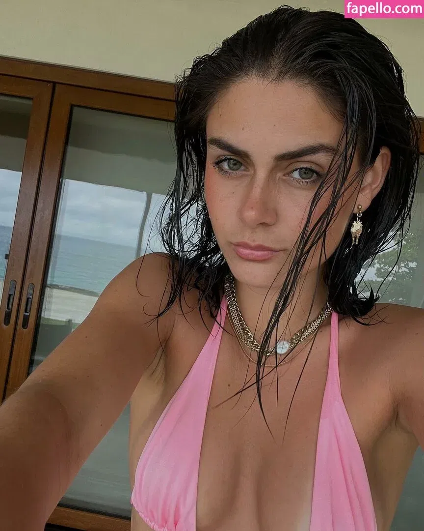 María Moreno Onlyfans Photo Gallery 