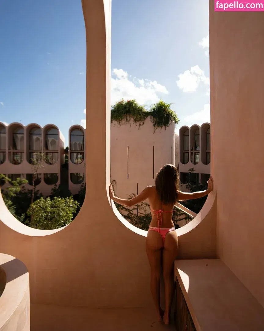 María Moreno Onlyfans Photo Gallery 