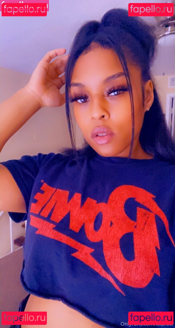 kkartier Nude Onlyfans Photo 11