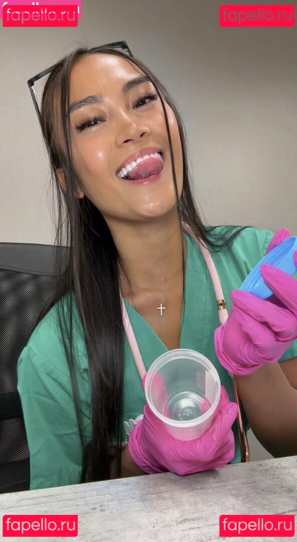 Nurse Sunshine Nude Onlyfans Photo 9