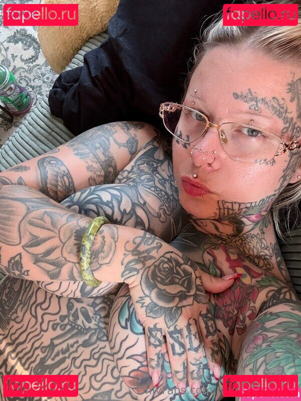 tattoosnwaifus Nude Onlyfans Photo 6