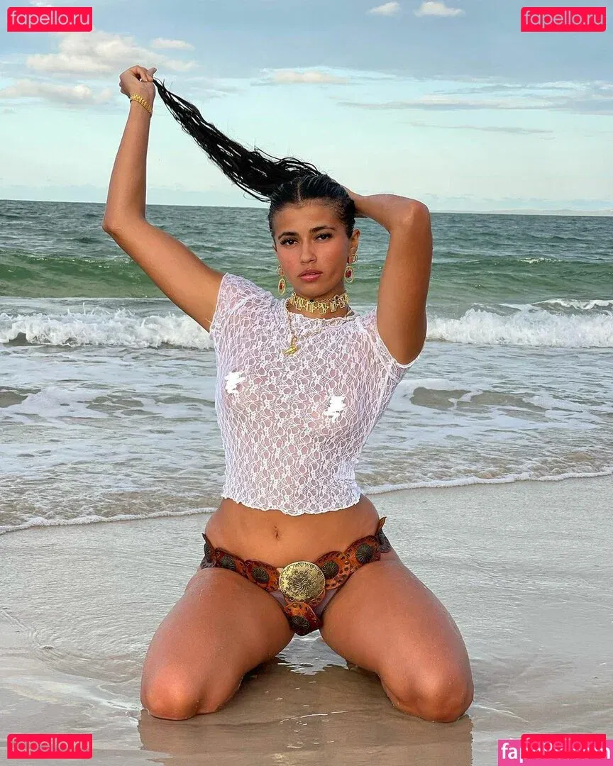 Ambraguiotto Onlyfans Photo Gallery 