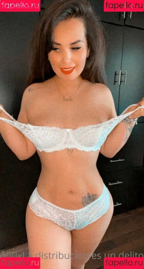iamfey Onlyfans Photo Gallery 