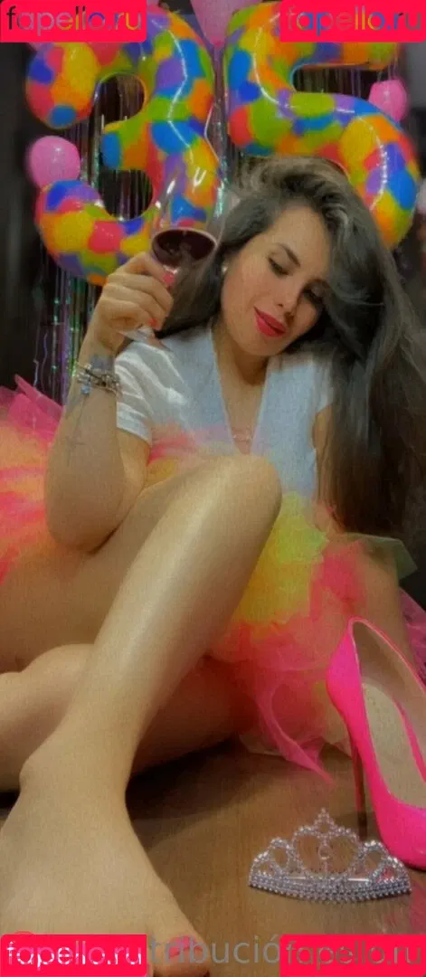 iamfey Onlyfans Photo Gallery 