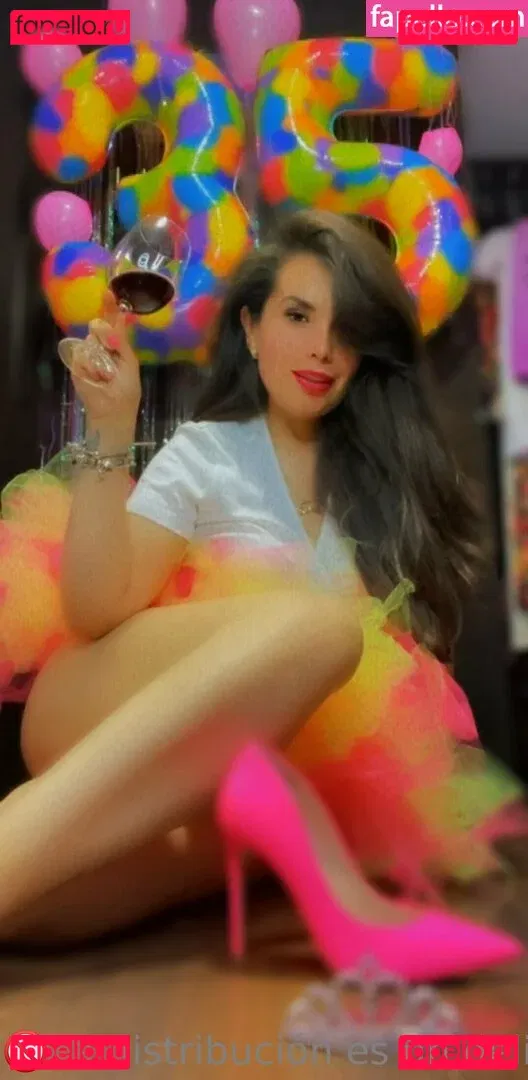 iamfey Onlyfans Photo Gallery 