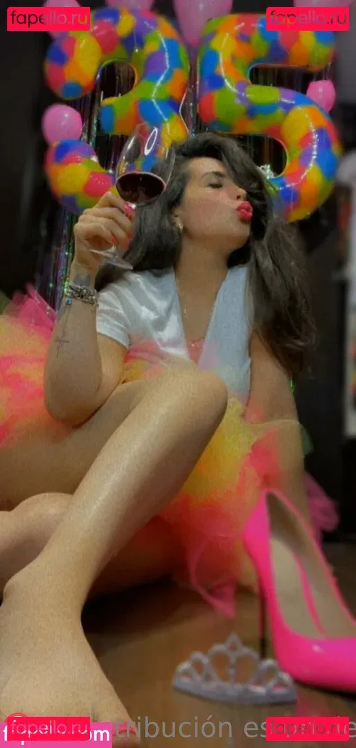 iamfey Onlyfans Photo Gallery 