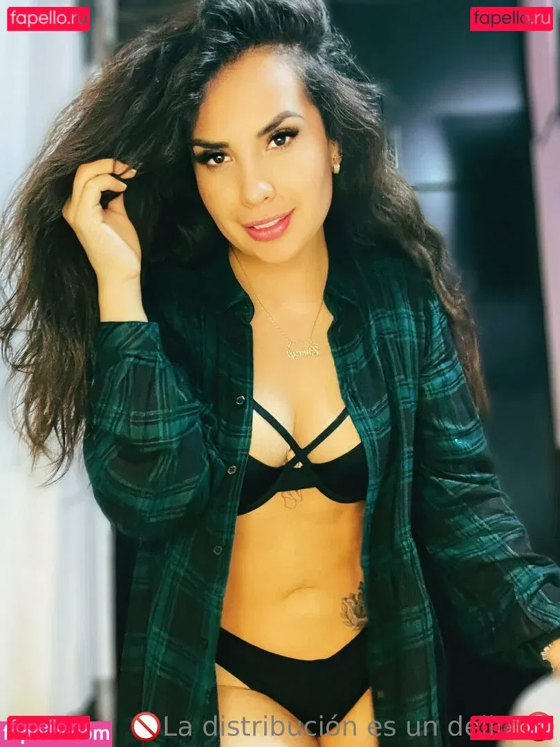 iamfey Onlyfans Photo Gallery 