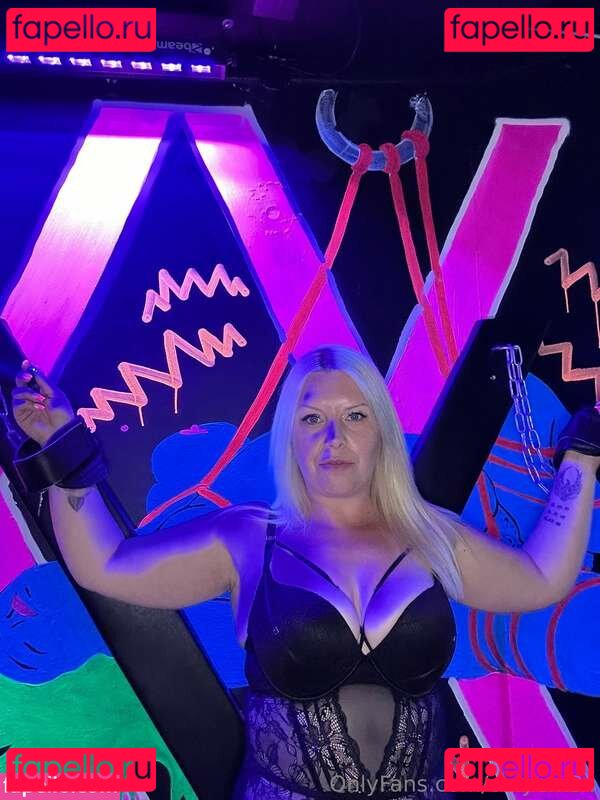 Melanie Moore Nude Onlyfans Photo 7