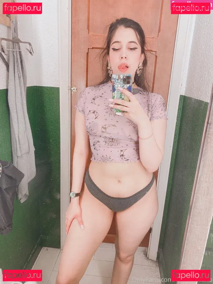 ViviTarantino Onlyfans Photo Gallery 