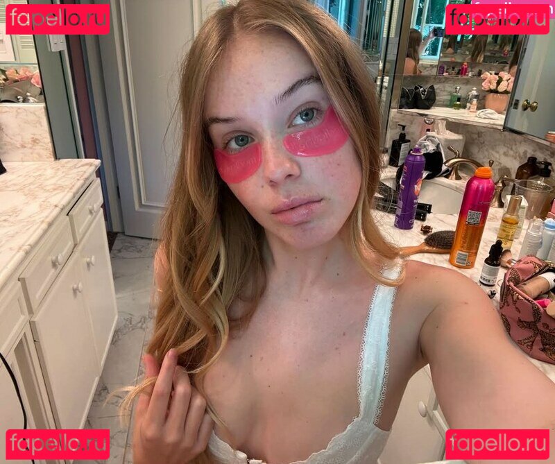 Faith Schroder Nude Onlyfans Photo 11