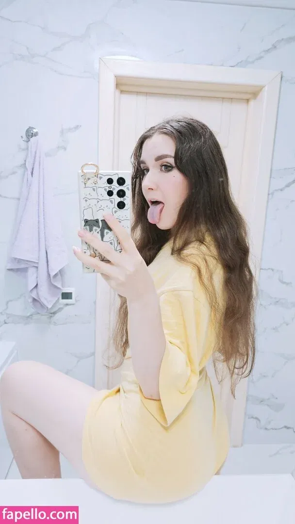 KittyKlaw ASMR Onlyfans Photo Gallery 