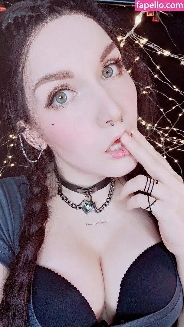 KittyKlaw ASMR Onlyfans Photo Gallery 