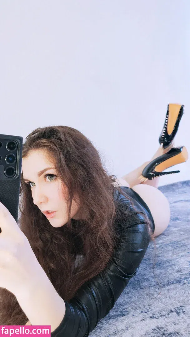 KittyKlaw ASMR Onlyfans Photo Gallery 