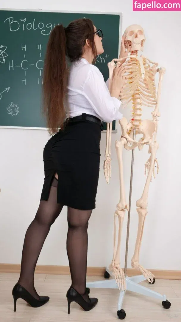 KittyKlaw ASMR Onlyfans Photo Gallery 