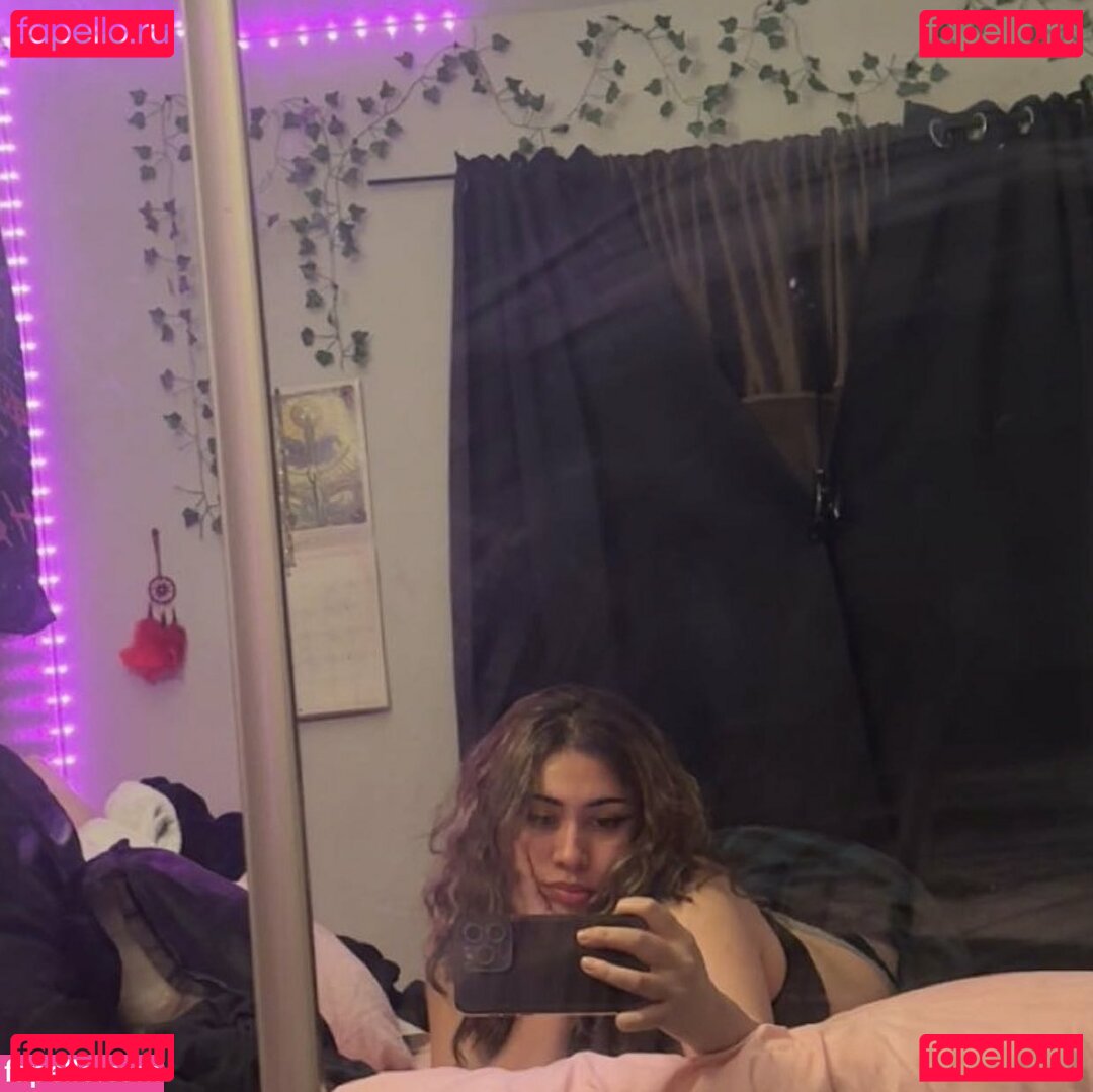 aylebby Nude Onlyfans Photo 4