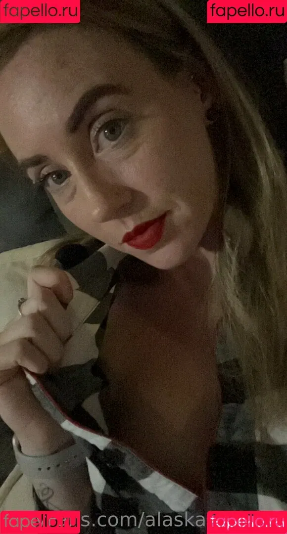 alaskan.diabla Onlyfans Photo Gallery 