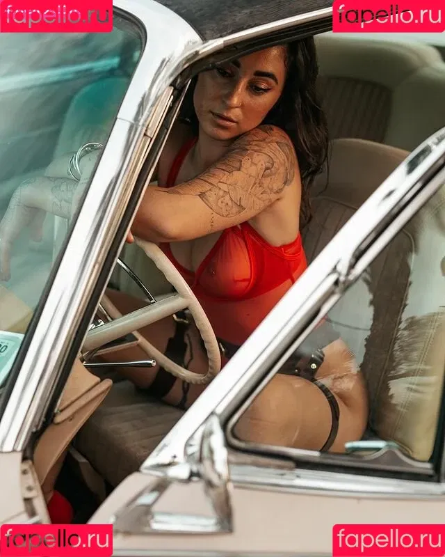 Poetiquegirl Onlyfans Photo Gallery 