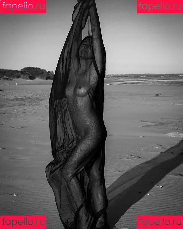 Poetiquegirl Onlyfans Photo Gallery 