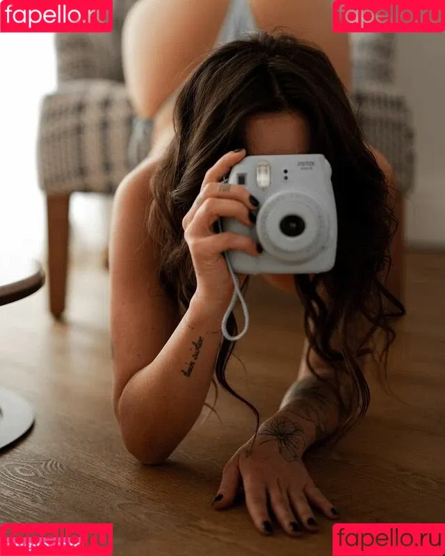 Poetiquegirl Onlyfans Photo Gallery 