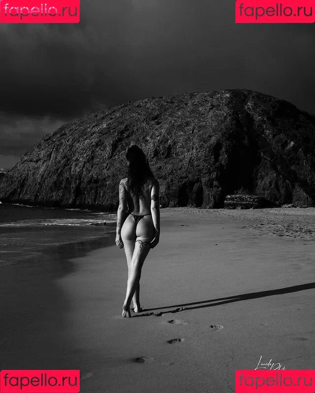 Poetiquegirl Onlyfans Photo Gallery 