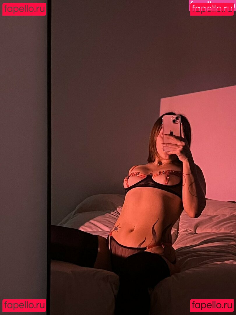 Candemerl Nude Onlyfans Photo 33