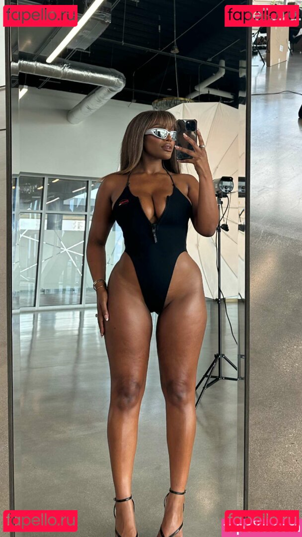 Bunny Bowden Nude Onlyfans Photo 47