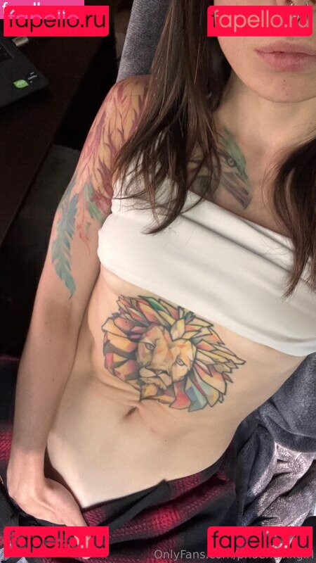 Phoenix Girl Nude Onlyfans Photo 9