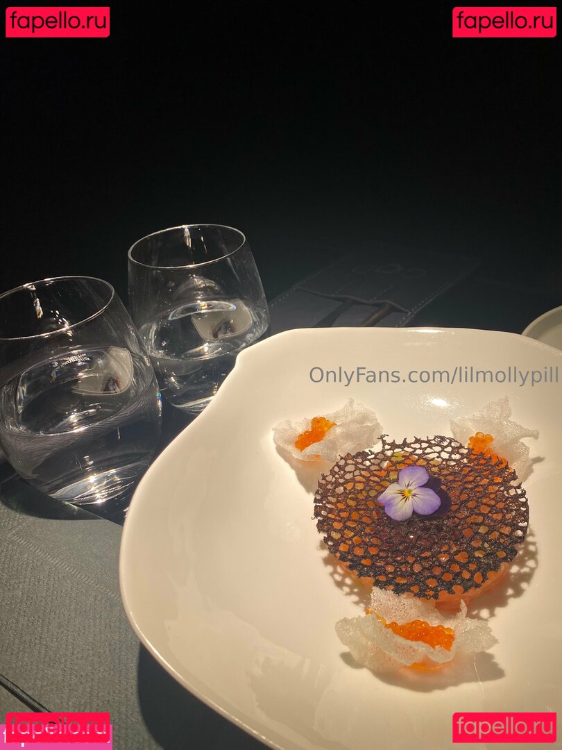 lilmollypill Nude Onlyfans Photo 37